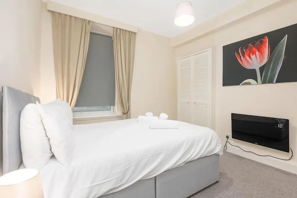 Two Bedroom Apartment-Central Edinburgh-Old Town-Licensed Apartman Edinburgh