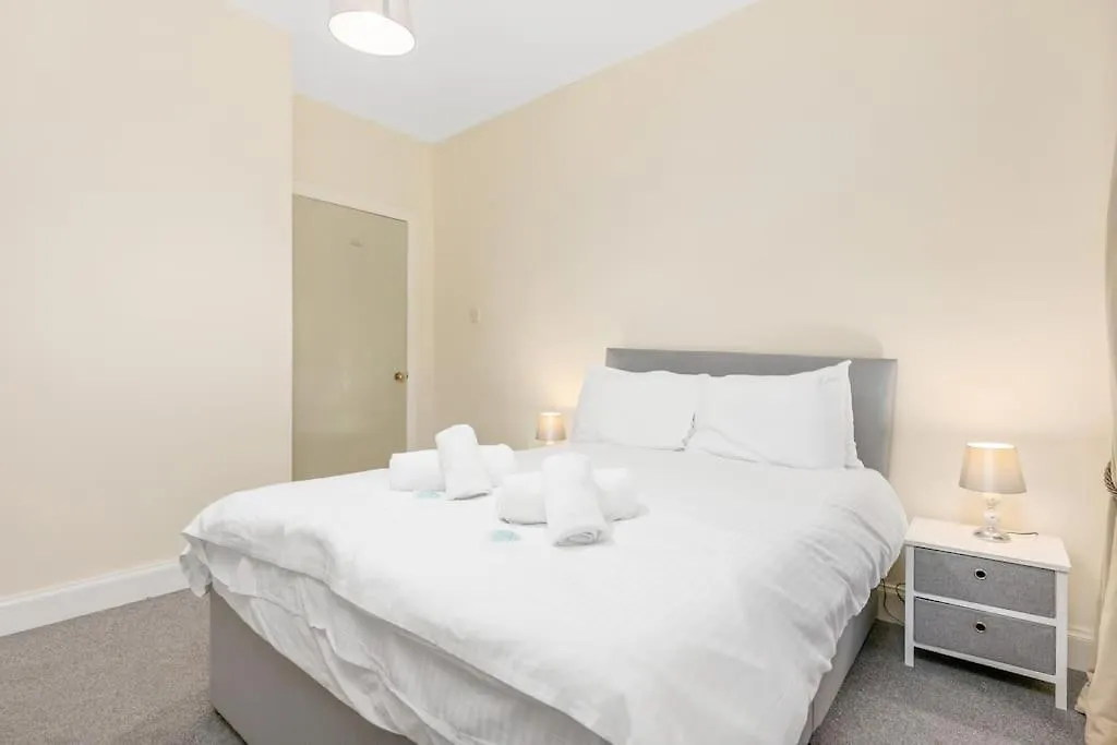 Apartman Two Bedroom Apartment-Central Edinburgh-Old Town-Licensed