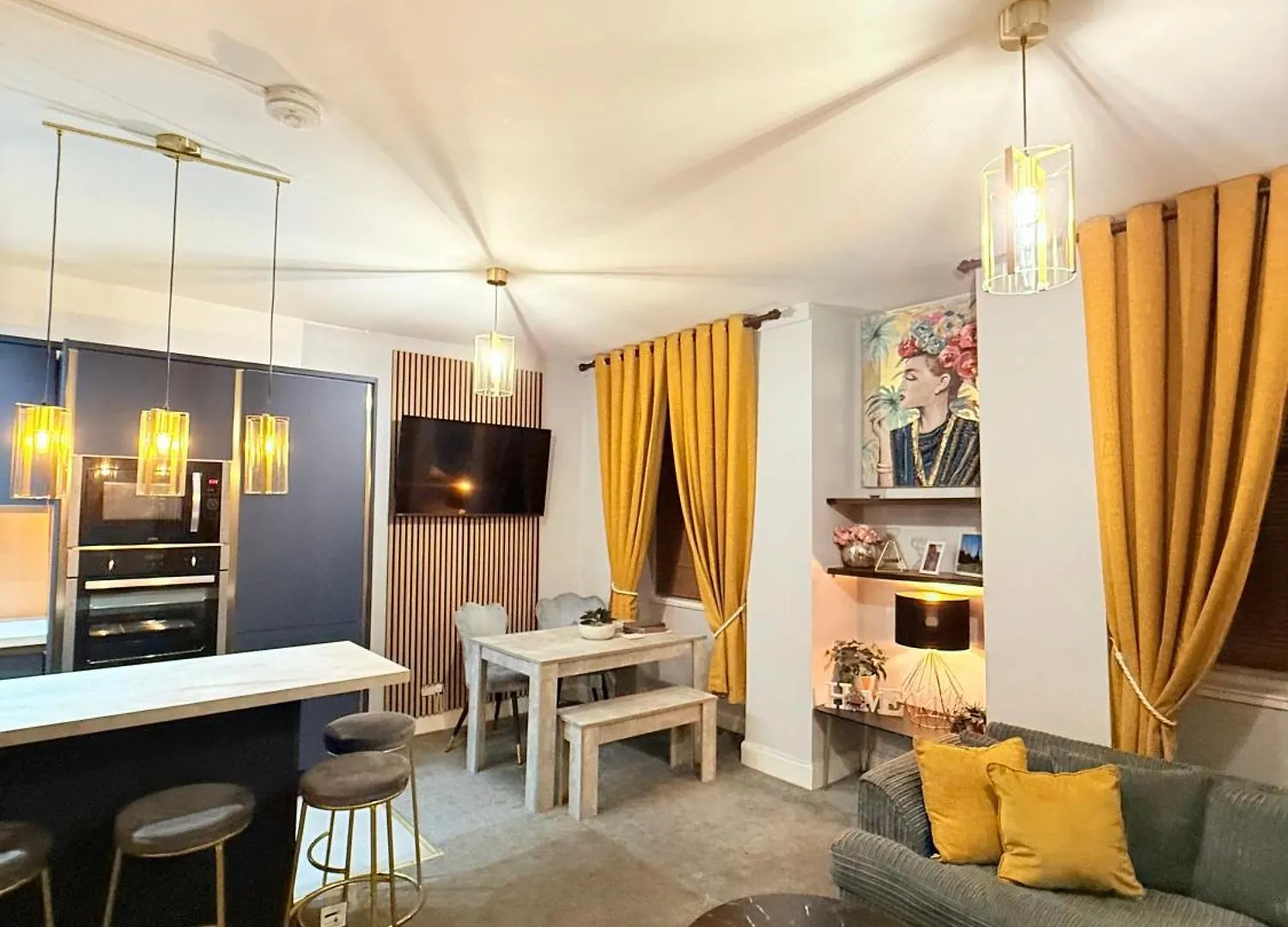 Two Bedroom Apartment-Central Edinburgh-Old Town-Licensed Apartmán Edinburgh